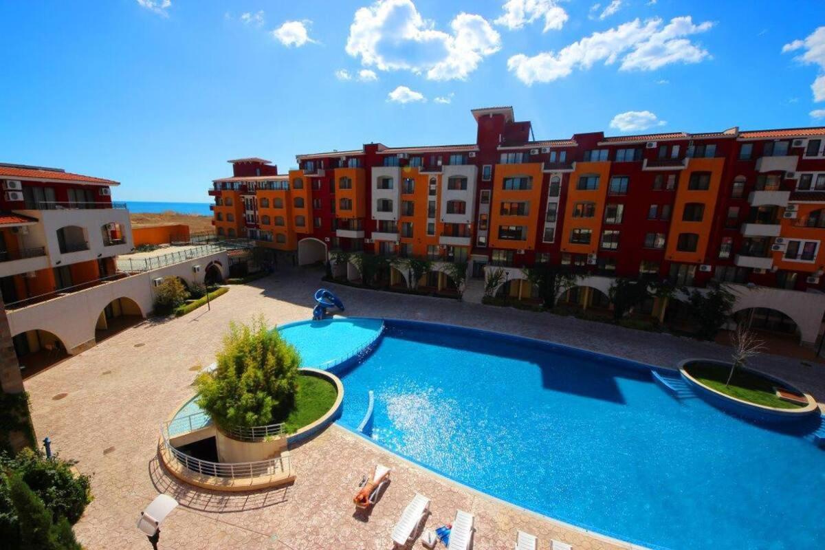 Quiet, Relax And Sand Beach Place With 4Star Service Aheloy Exterior foto