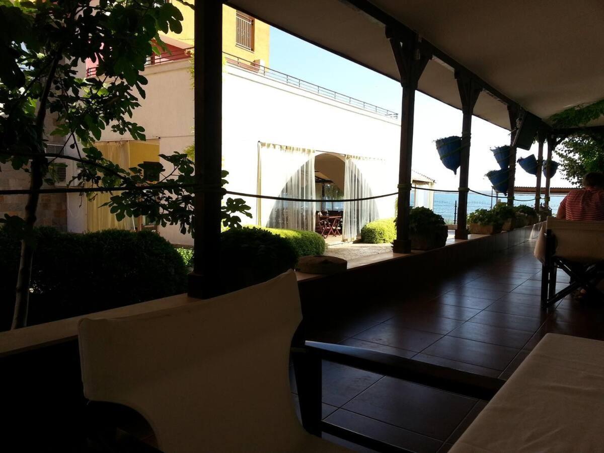 Quiet, Relax And Sand Beach Place With 4Star Service Aheloy Exterior foto